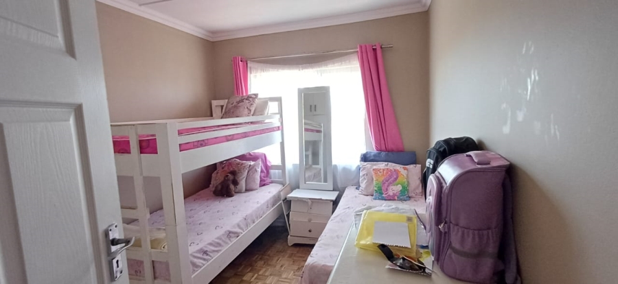4 Bedroom Property for Sale in Amalinda North Eastern Cape
